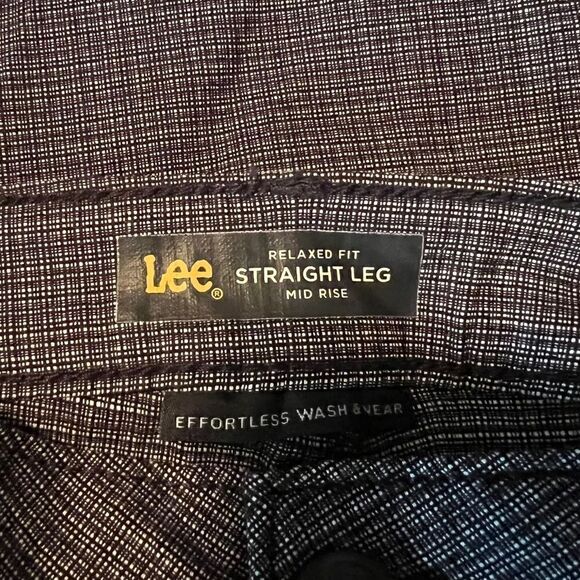 NWT! Lee relaxed fit straight leg mid rise pants. - Picture 3 of 10